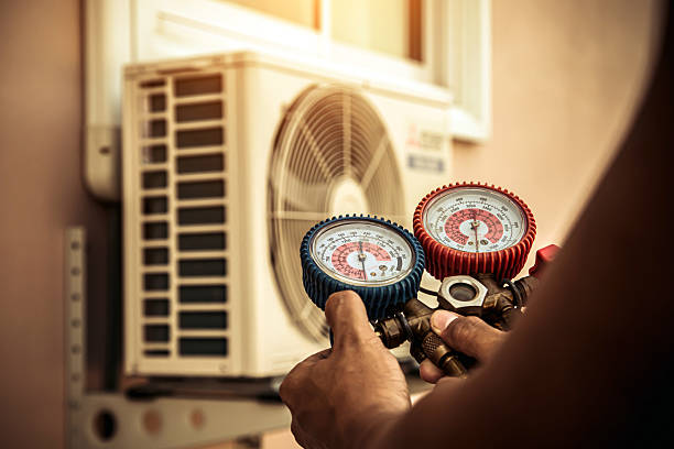 Professional Hvac technician working in Warba, MN